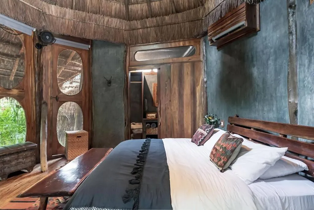 Holiday home Stunning Jungle Treehouse With Lakefront & Beachside Tulum