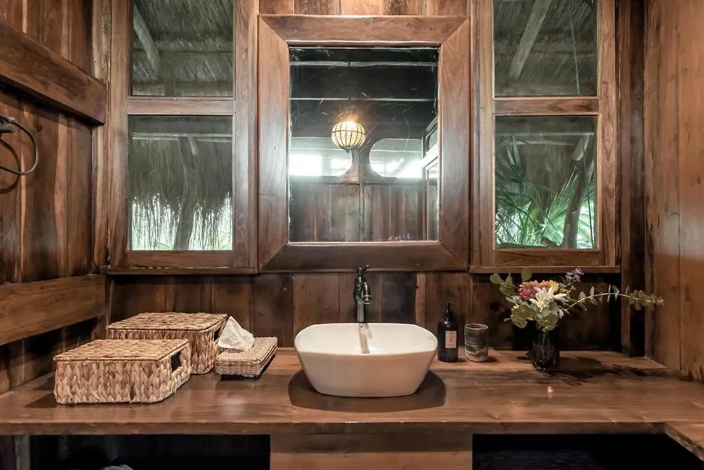 Holiday home Stunning Jungle Treehouse With Lakefront & Beachside Tulum